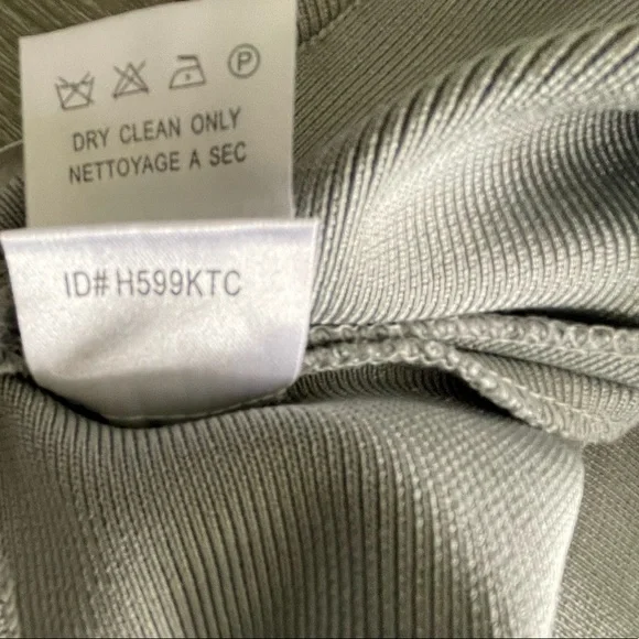 Herve Leger Woman’s Grey 2-Piece Long Sleeve Bandage Dress Size XS/S - Picture 12 of 12